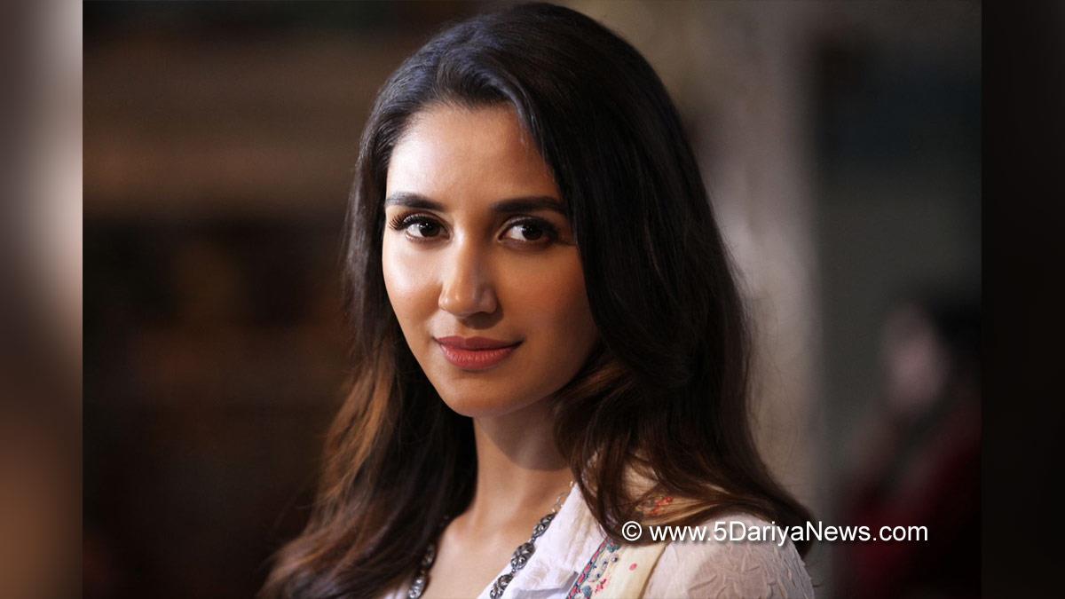 Nikita Dutta, Bollywood, Entertainment, Mumbai, Actress, Cinema, Hindi Films, Movie, Mumbai News, Heroine, Emraan Hashmi, Dybukk