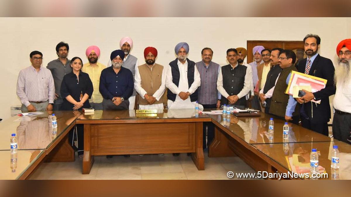 Charanjit Singh Channi, Punjab Pradesh Congress Committee, Congress, Punjab Congress, Government of Punjab, Punjab Government, Punjab, Chief Minister Of Punjab, Sukhjinder Singh Randhawa, Manpreet Singh Badal