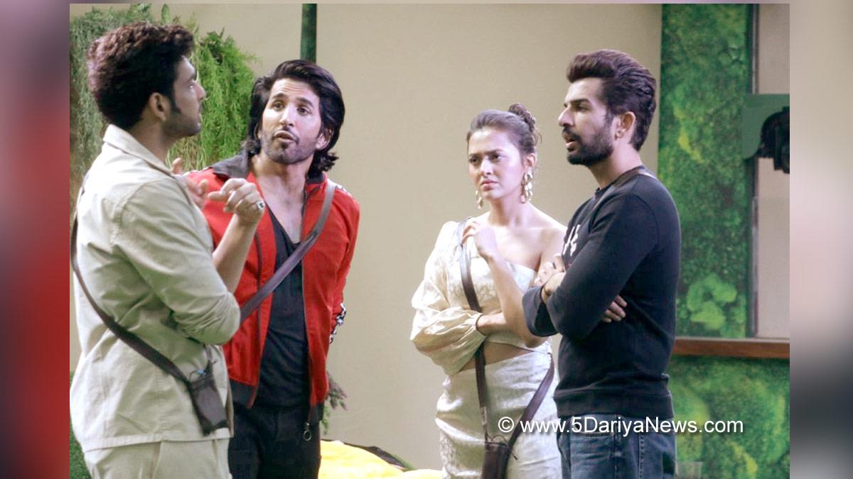 Bigg Boss, TV, Television, Entertainment, Mumbai, Actor, Actress, Mumbai News, Bigg Boss 15, 15th season of Bigg Boss, Tejasswi Prakash, Karan Kundrra, Vishal Kotian, Jay Bhanushali