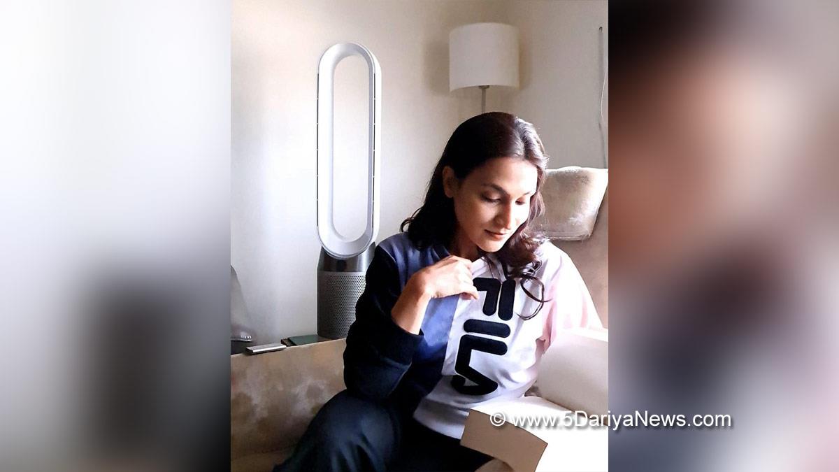 Tollywood, Entertainment, Actor, Actress, Cinema, Movie, Telugu Films, Aishwaryaa Rajinikanth