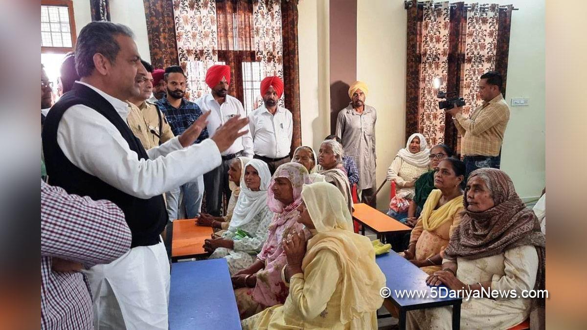 Vijay Inder Singla, Punjab School Education and Public Works Minister, PWD, Education, Punjab Bhawan, Punjab Pradesh Congress Committee, Congress, Punjab Congress