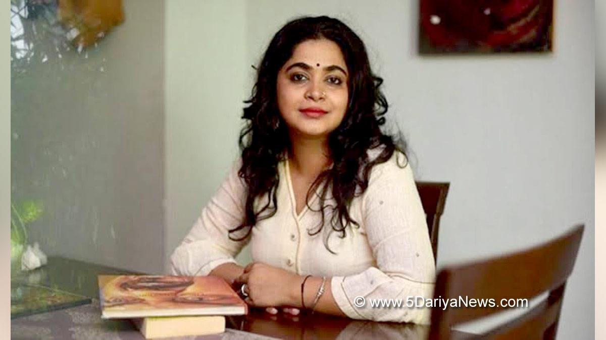 Bollywood, Entertainment, Mumbai, Actress, Cinema, Hindi Films, Movie, Mumbai News, Heroine, Ashwiny Iyer Tiwari, Faadu