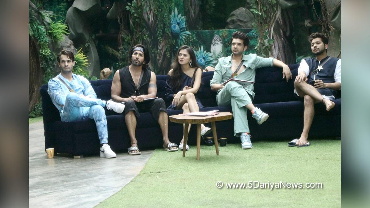 Bigg Boss, TV, Television, Entertainment, Mumbai, Actor, Actress, Mumbai News, Bigg Boss 15, 15th season of Bigg Boss, Karan Kundrra, Tejasswi Prakash, Vishal Kotian, Nishant Bhat, Umar Riaz