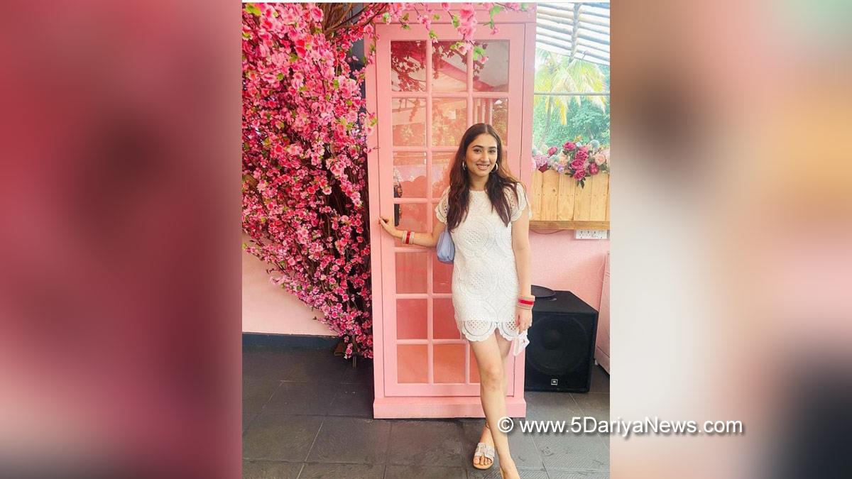 TV, Television, Entertainment, Mumbai, Actor, Actress, Mumbai News, Disha Parmar, Bade Achhe Lagte Hain 2