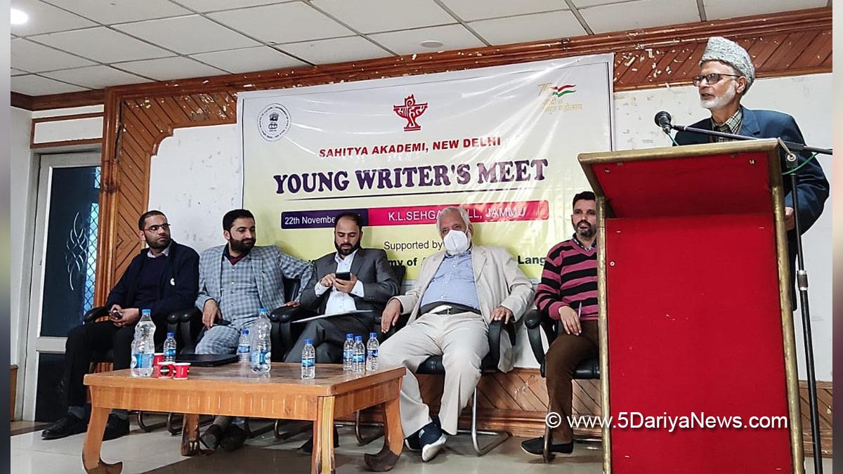 Sahitya Akademi New Delhi, Jammu and Kashmir Academy of Art Culture and Languages, JKAACL, Jammu, Kashmir, Jammu And Kashmir, Jammu & Kashmir, Sanjeev Rana, Bashir Bhadarwahi