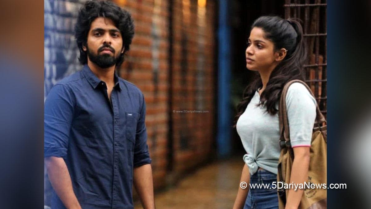 Review, Bachelor, Sathish Selvakumar, G.V. Prakash, Divya Bharathi, Baks, Munishkanth, Tollywood, Entertainment, Actor, Actress, Cinema, Movie, Telugu Films