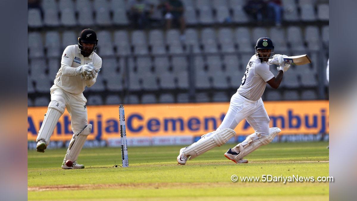 IND V NZ, Sports News, Cricket, Cricketer, Player, Bowler, Batsman, Jayant Yadav, R Ashwin, Ravichandran Ashwin, Mayank Agarwal, New Zealand, India