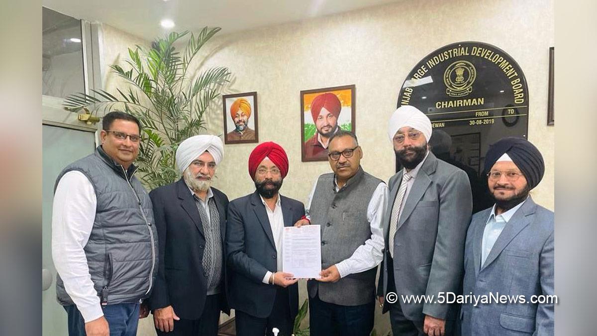 Pawan Dewan, Congress, Punjab Congress, Punjab Large Industrial Development Board