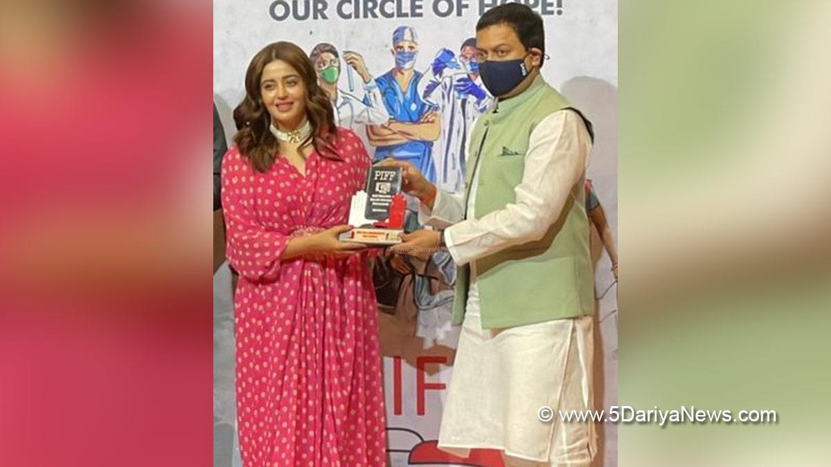 Bollywood, Entertainment, Mumbai, Actress, Cinema, Hindi Films, Movie, Mumbai News, Heroine, Nehha Pendse, 19th Pune International Film Festival, Pune film fest
