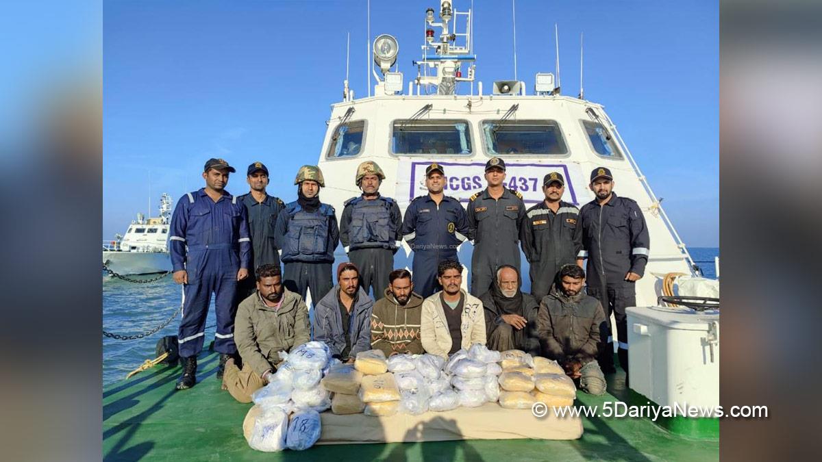 Crime News India, Gandhinagar, Heroin, Pakistan, Gujarat coast, Gandhinagar, Indian Coast Guard