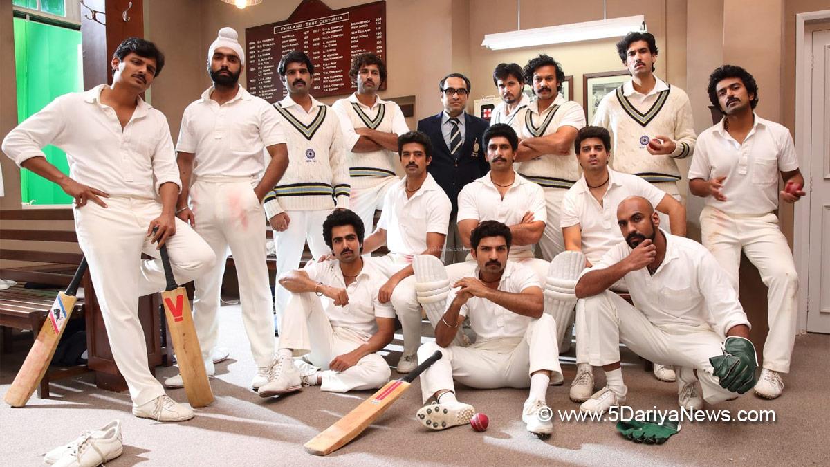 Bollywood, Review, Kabir Khan, Ranveer Singh, Deepika Padukone, Pankaj Tripathi, Tahir Raj Bhasin, Saqib Saleem, Neena Gupta, Boman Irani, Ammy Virk, Chirag Patil, Dinker Sharma, Nishant Dahiya, Harrdy Sandhu, Sahil Khattar, Adinath Kothare and Dhairya Karwa