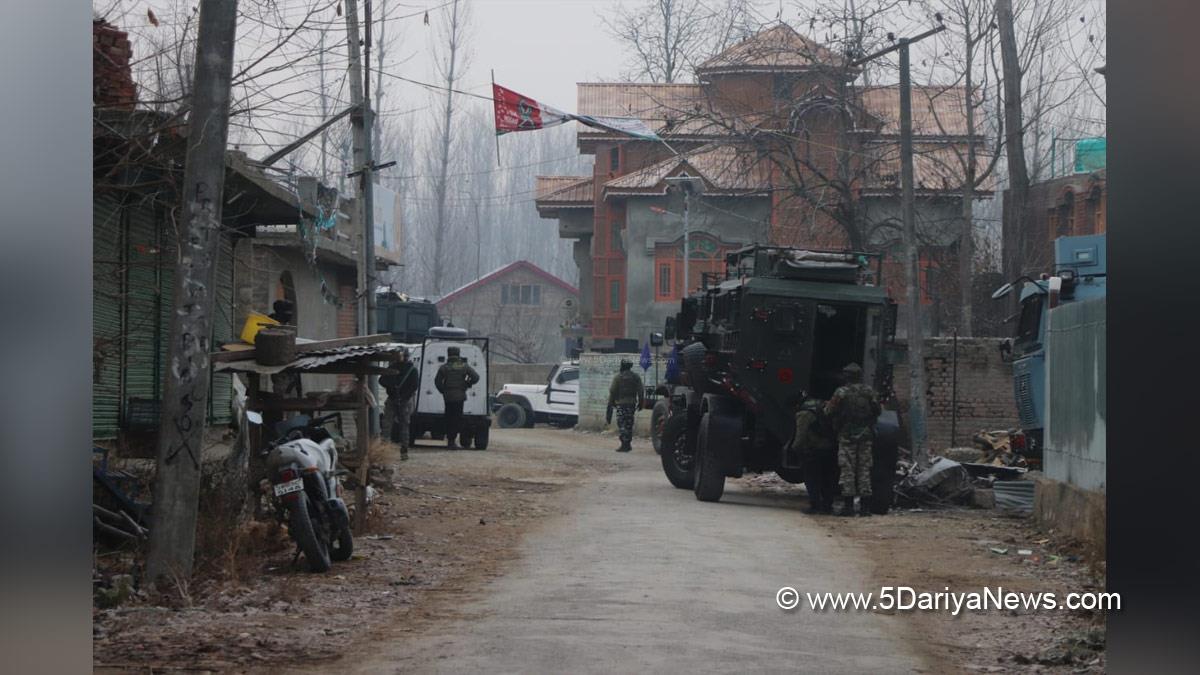 Crime News JK, Srinagar, Grenade Attack, Hari Singh High Street
