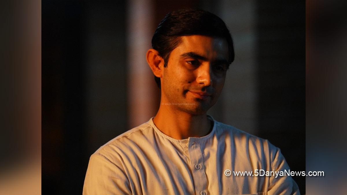 Web Series, Entertainment, Mumbai, Actress, Actor, Mumbai News, Rocket Boy, Ishwak Singh