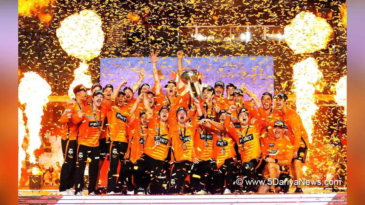 Sports News, Cricket, Cricketer, Player, Bowler, Batsman, Melbourne, Laurie Evans, Ashton Turner, Perth Scorchers