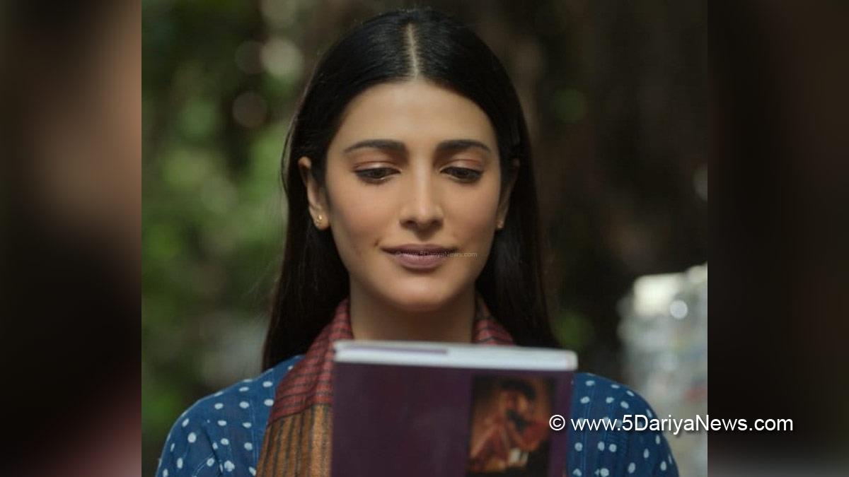 Shruti Haasan, Bollywood, Entertainment, Mumbai, Actress, Cinema, Hindi Films, Movie, Mumbai News, Heroine