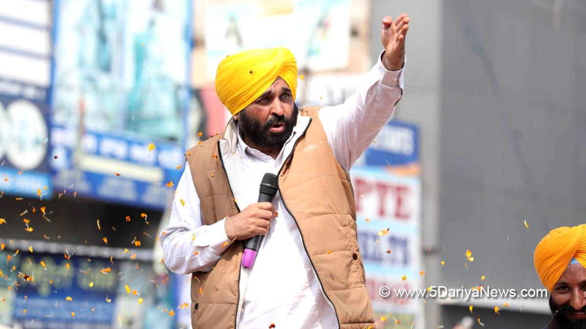 Bhagwant Mann, AAP, Aam Aadmi Party, Aam Aadmi Party Punjab, AAP Punjab, Moga, Manjit Singh Bilaspur, Amritpal Singh Sukhanand, Dr. Amandeep Arora