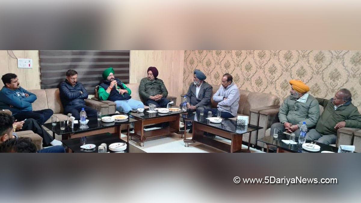 Fateh Jung Singh Bajwa, Congress, Punjab Congress, Batala