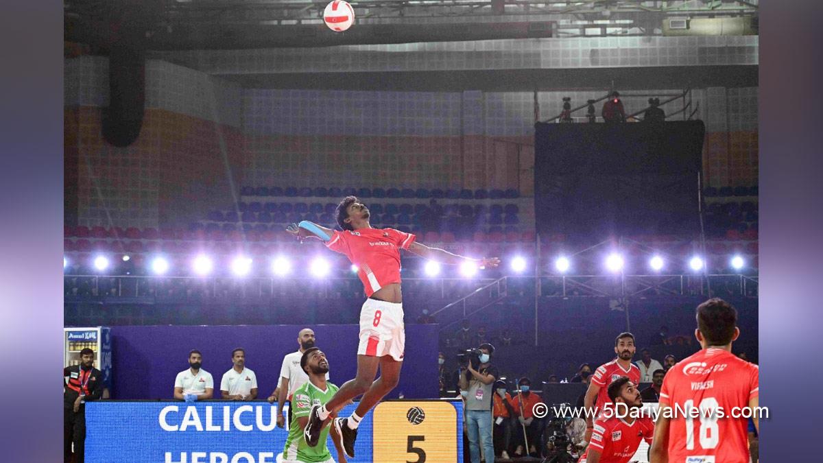 Sports News, Hyderabad, Prime Volleyball League, Volleyball, Calicut Heroes, Kochi Blue Spikers