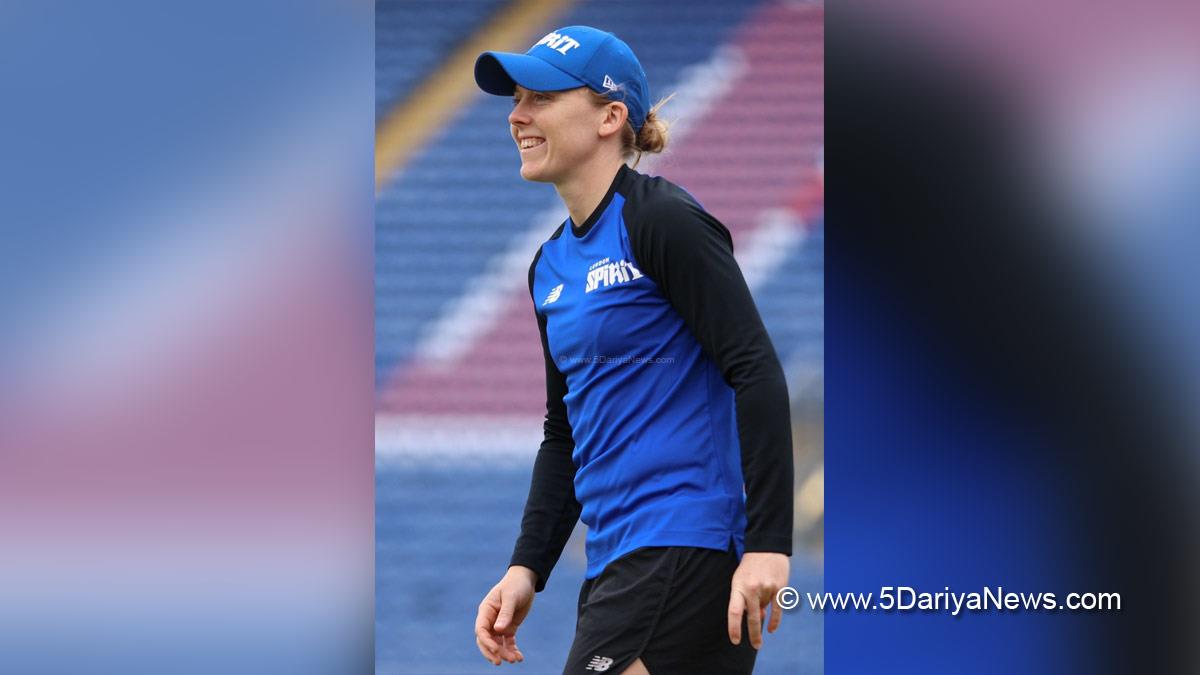 Sports News, Cricket, Cricketer, Player, Bowler, Batswoman, Heather Knight 