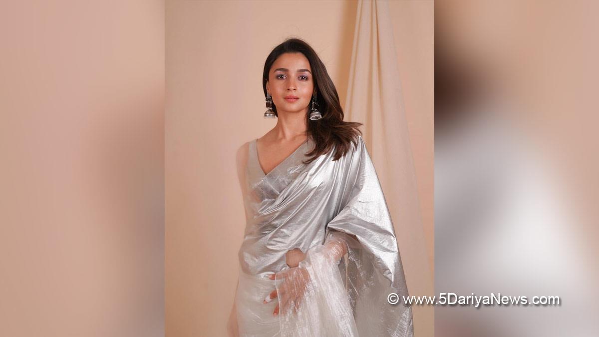 Alia Bhatt, Bollywood, Entertainment, Mumbai, Actress, Cinema, Hindi Films, Movie, Mumbai News, Heroine