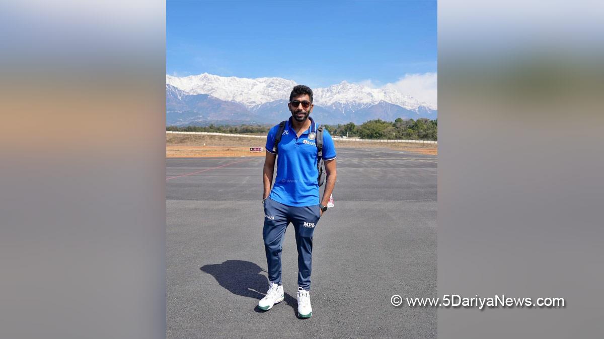 Sports News, Cricket, Cricketer, Player, Bowler, Batsman, Jaspreet Bumrah