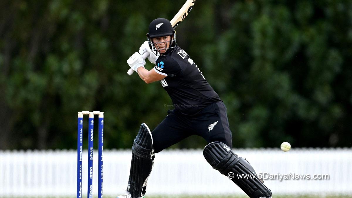 Sports News, Cricket, Cricketer, Player, Bowler, Batswoman, ICC Women Cricket World Cup, Sophie Devine