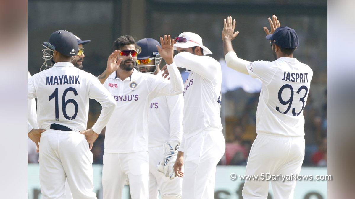 Sports News, Cricket, Cricketer, Player, Bowler, Batsman, Bengaluru, Pink Ball Test, Karunaratne, India, Sri Lanka