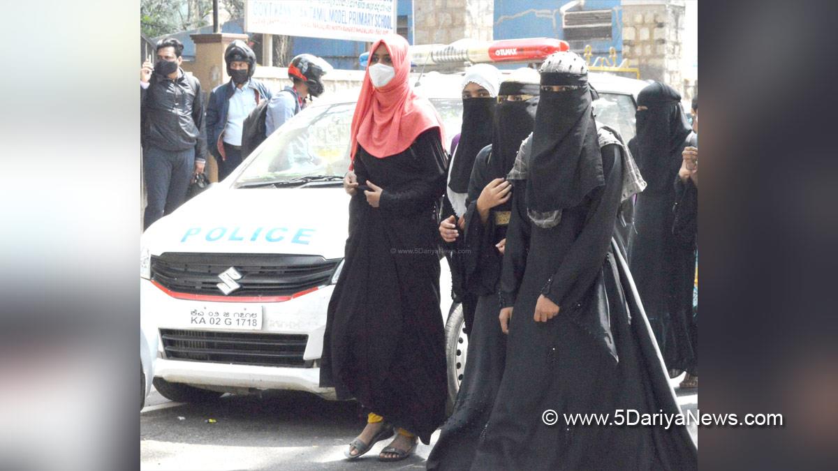 Trending Topics, Hijab Row, Banglore, Hijab Crisis, Karnatka High Court