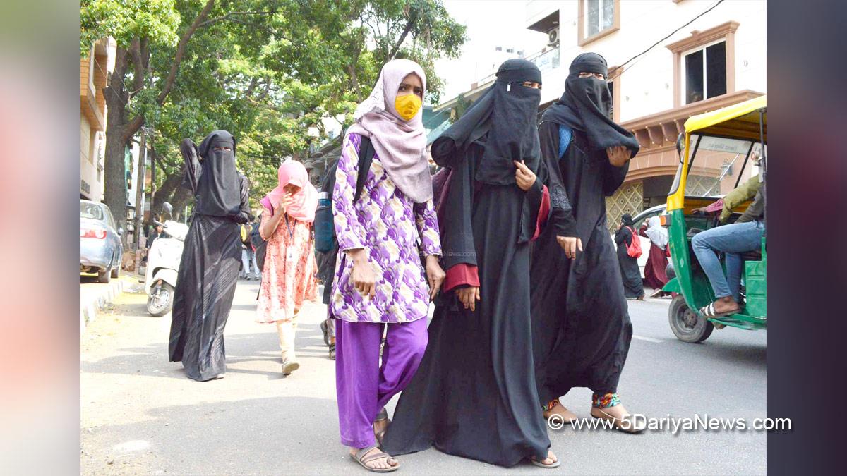Trending Topics, Hijab Row, Banglore, Hijab Crisis, Karnatka High Court
