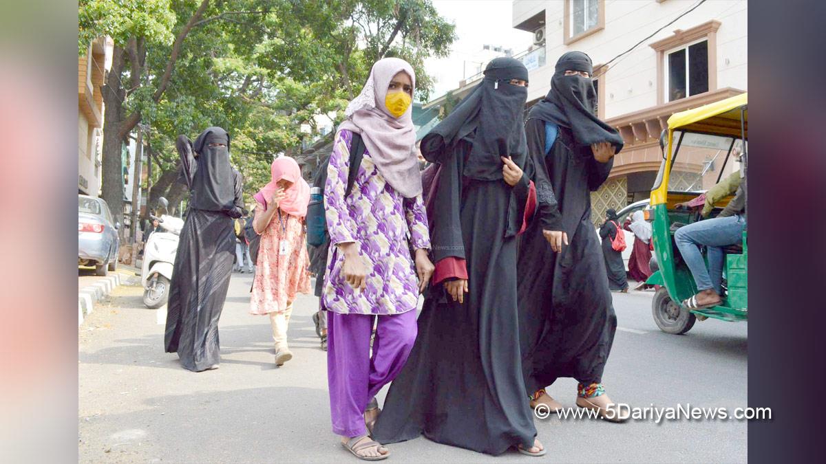 Trending Topics, Hijab Row, Banglore, Hijab Crisis, Karnatka High Court, Muslim Bodies