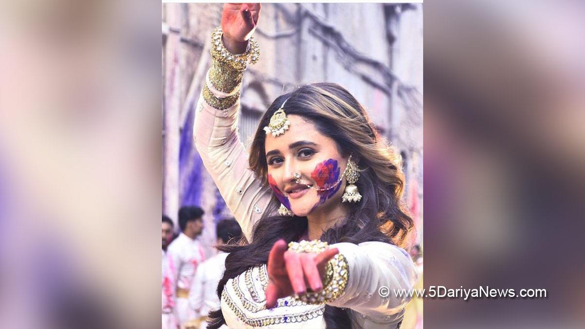 TV, Television, Entertainment, Mumbai, Actor, Actress, Mumbai News, Rashami Desai