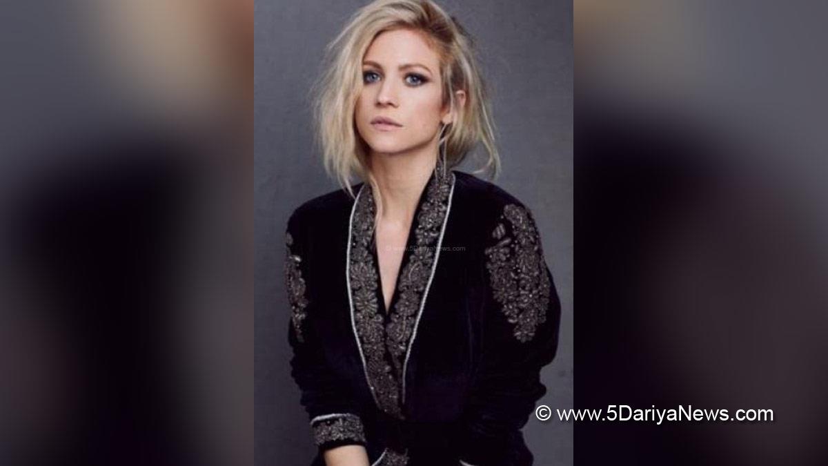 Hollywood, Los Angeles, Actress, Actor, Cinema, Movie, Brittany Snow