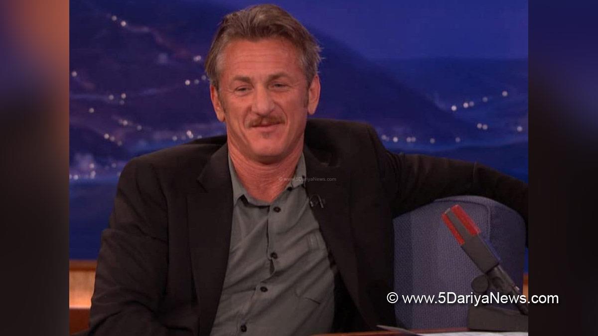 Hollywood, Los Angeles, Actress, Actor, Cinema, Movie, Sean Penn, Help Ukrainian refugees, Charity