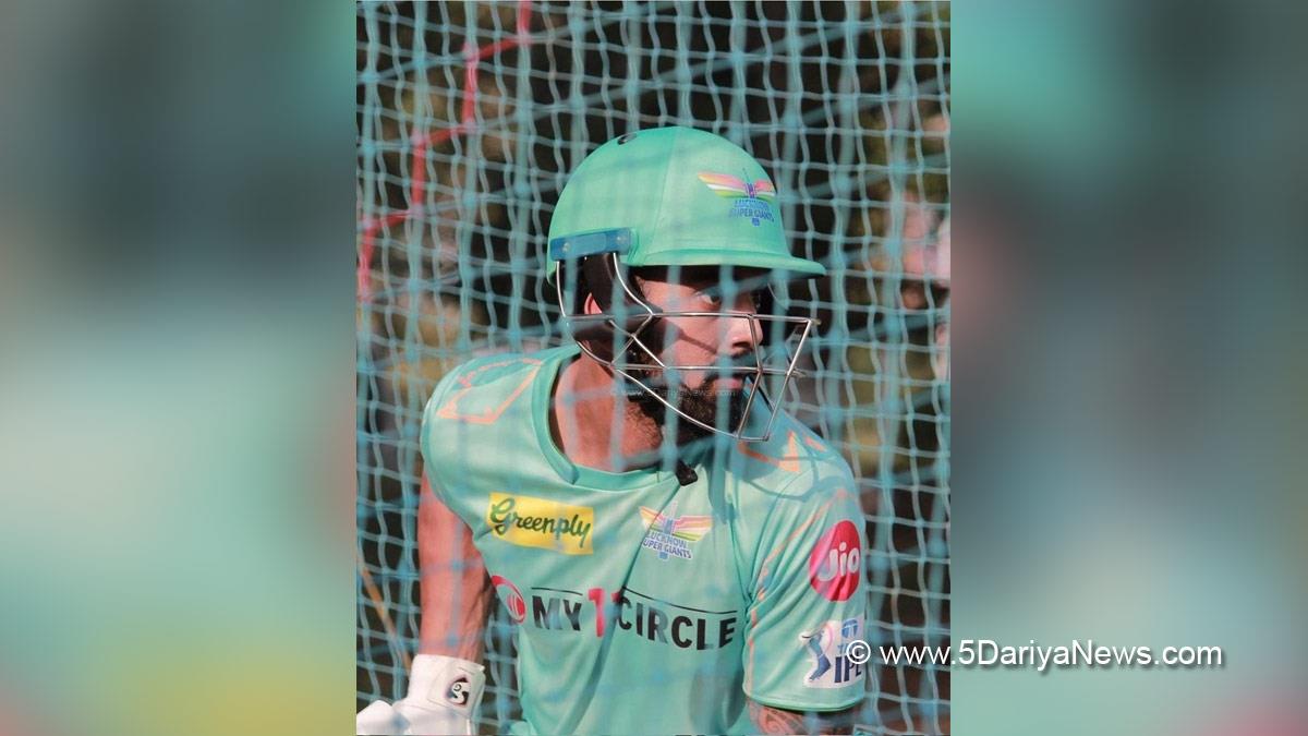 Sports News, Cricket, Cricketer, Player, Bowler, Batsman, Indian Premier League, IPL, IPL 2022, #IPL2022, Sunil Gavaskar, KL Rahul, Quinton de Kock