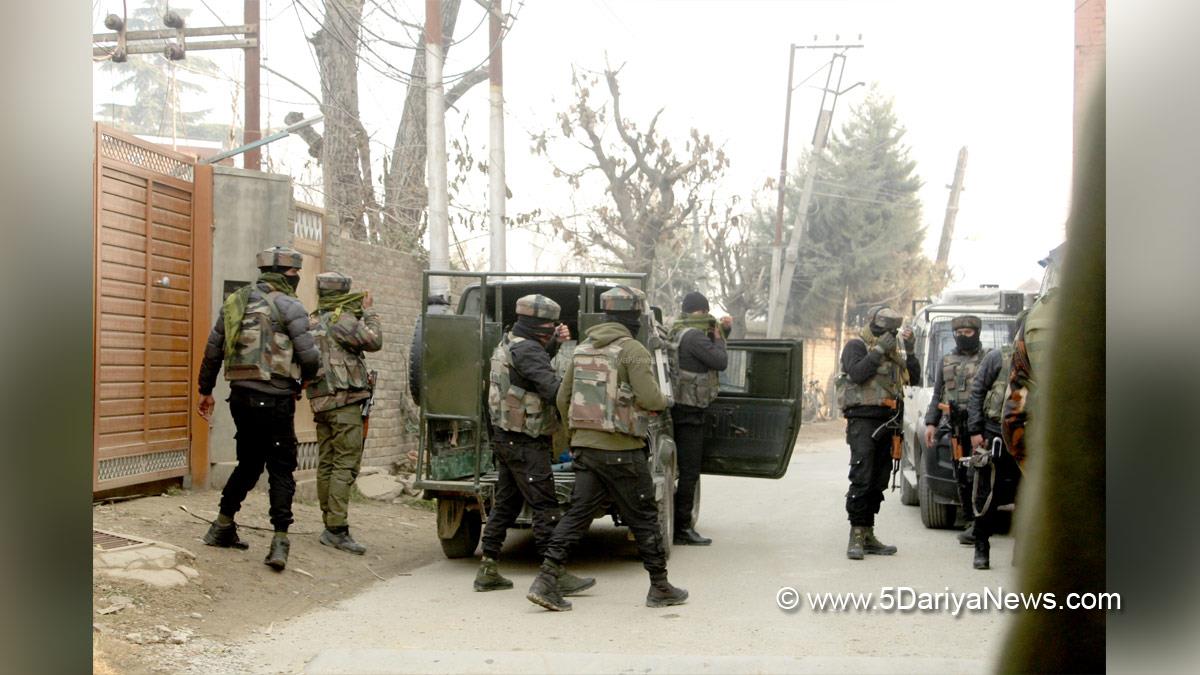 Crime News, Crime News Jammu & Kashmir, Budgam, 2 Lashkar Terrorists Held