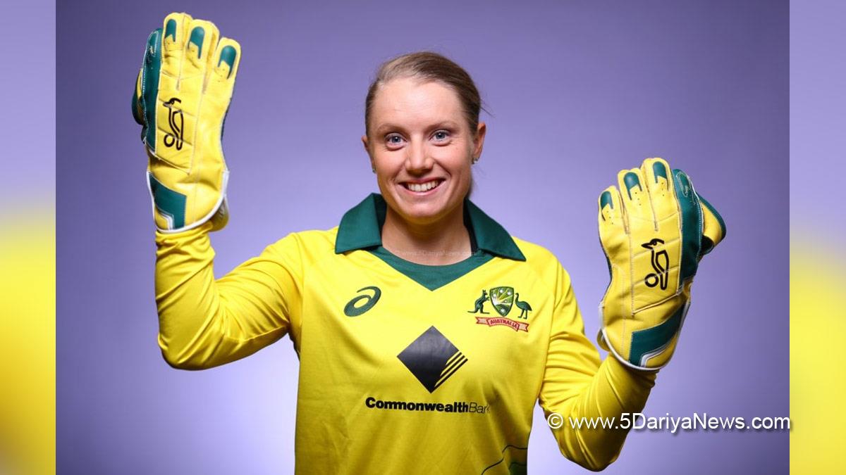 Sports News, Cricket, Cricketer, Player, Bowler, Batswoman, Women