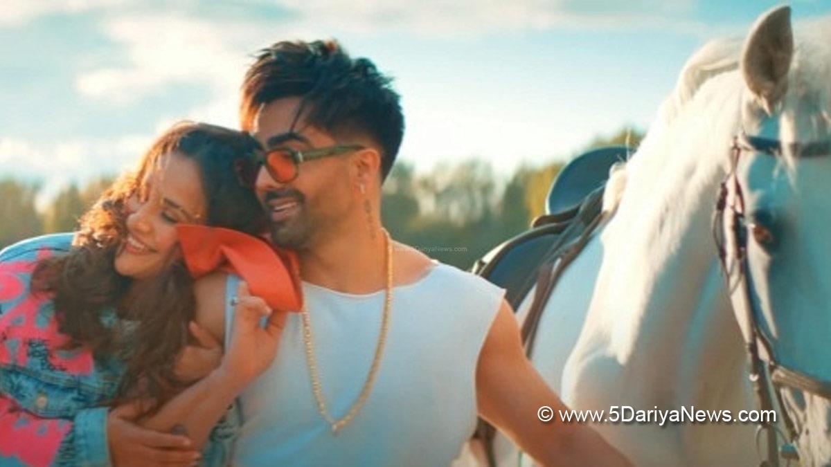 Music, Entertainment, Mumbai, Singer, Song, Mumbai News, Harrdy Sandhu, Kudiyan Lahore Diyan
