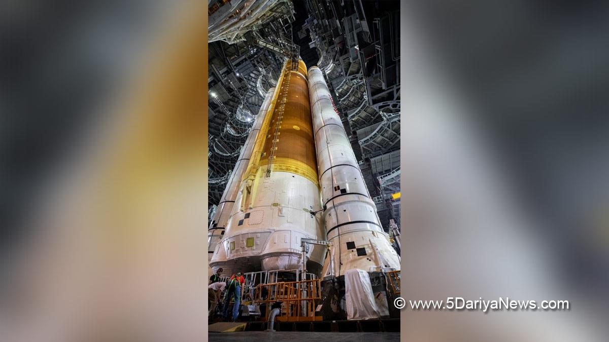 NASA, National Aeronautics and Space Administration, Washington, Moon Rocket