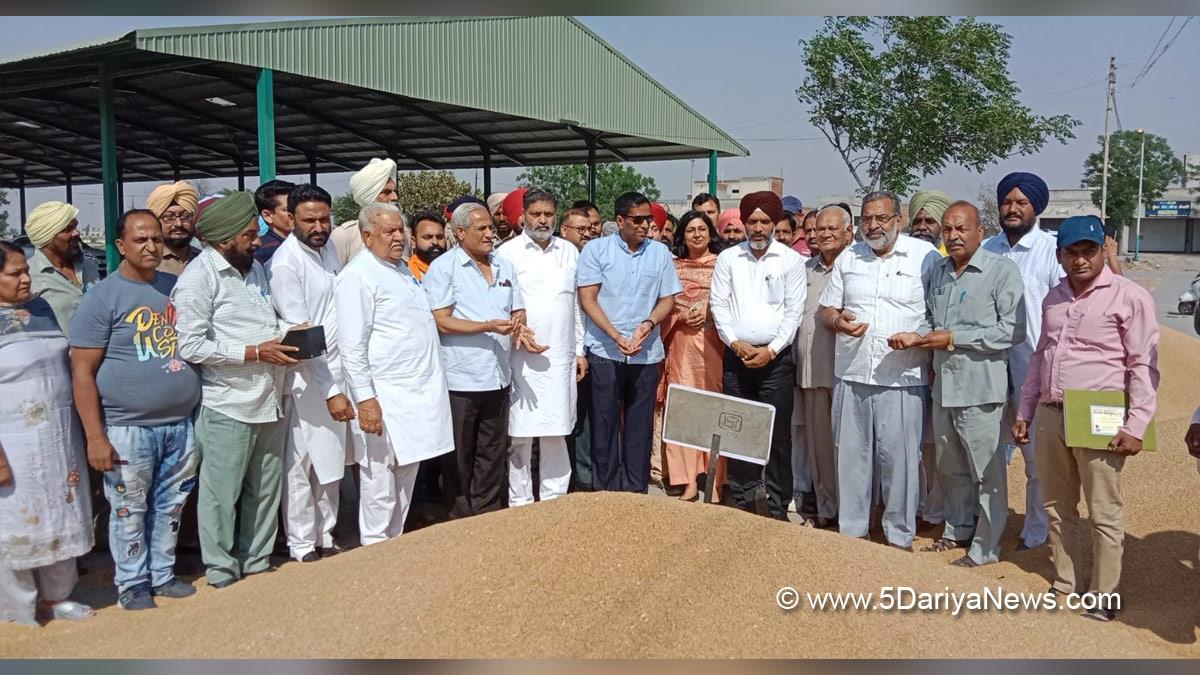 DC Ferozepur, Deputy Commissioner Ferozepur, Ferozepur, Girish Dayalan,Rajneesh Kumar Dahiya, Rajneesh Dahiya,Firozpur,AAP, Aam Aadmi Party, Aam Aadmi Party Punjab, AAP Punjab