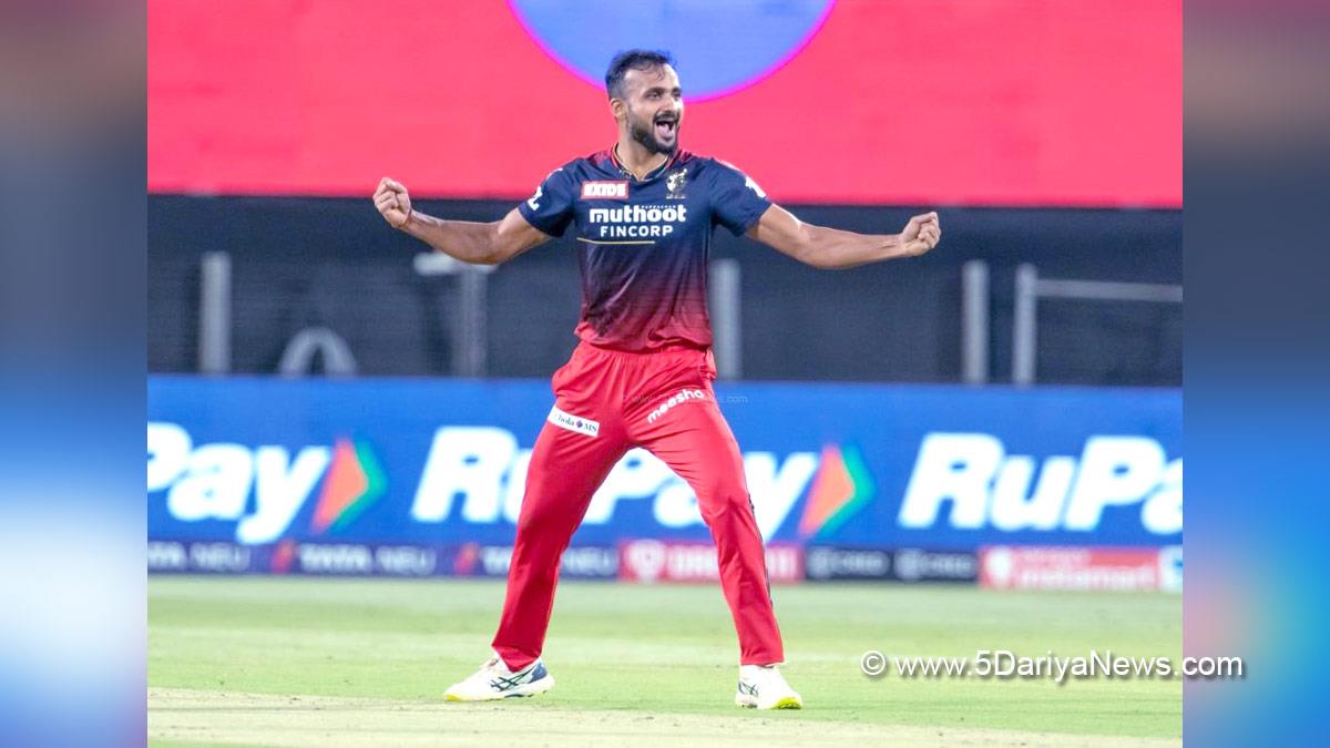 Sports News, Cricket, Cricketer, Player, Bowler, Batsman, Indian Premier League, IPL 2022, RCB, Akash Deep