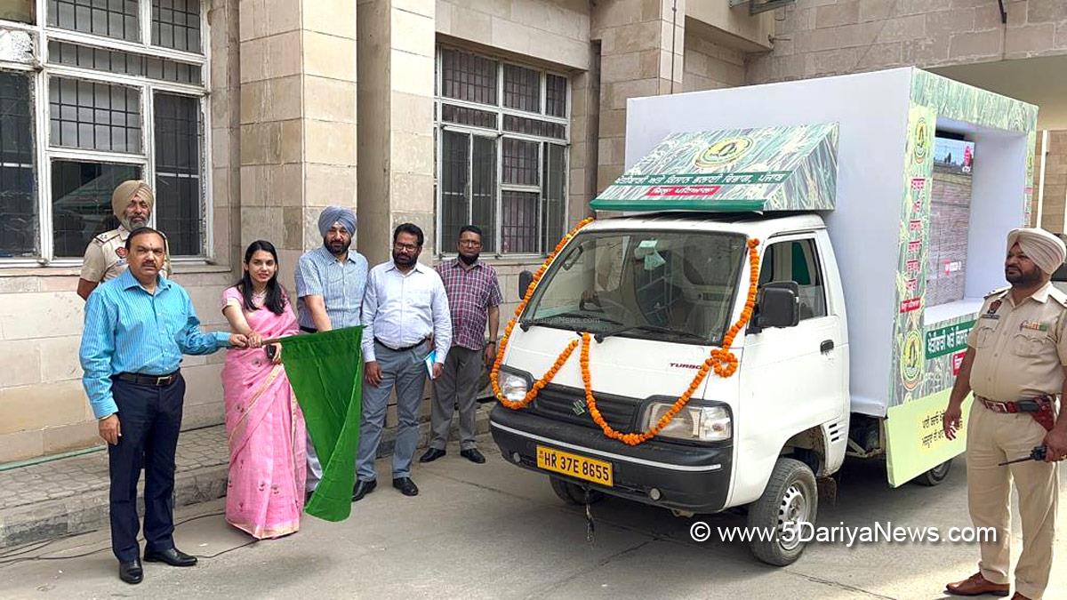 Chander Gaind, Patiala Divisional Commissioner, Divisional Commissioner Patiala, DC Patiala, Deputy Commissioner Patiala, Sakshi Sahni