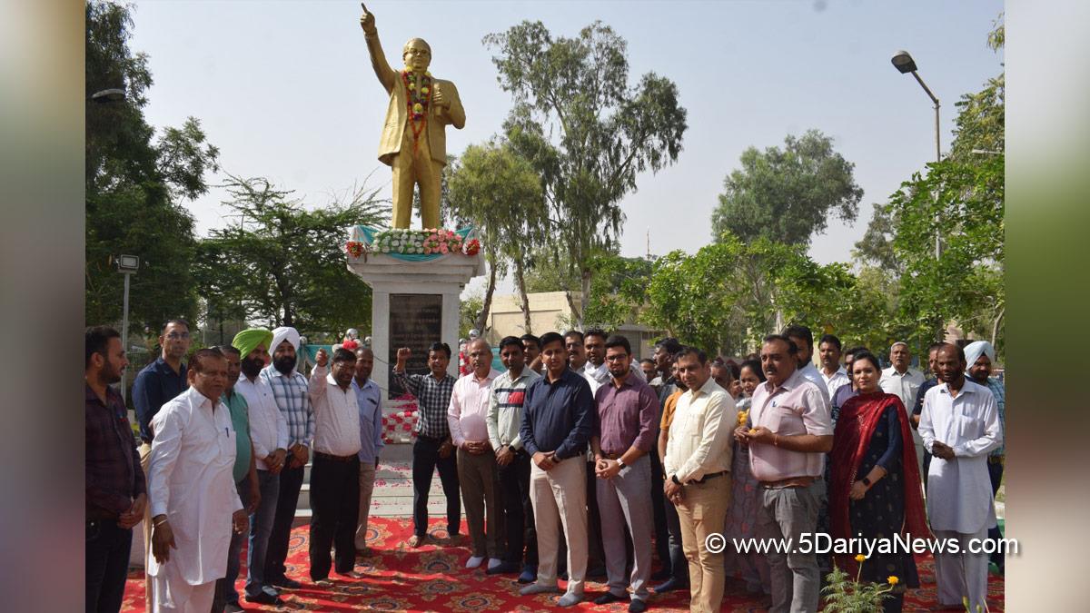 DC Fazilka, Himanshu Aggarwal,Fazilka, Deputy Commissioner Fazilka, Ambedkar Jayanti, Babasaheb Ambedkar, Baba Sahib Ambedkar, Dr. B R Ambedkar