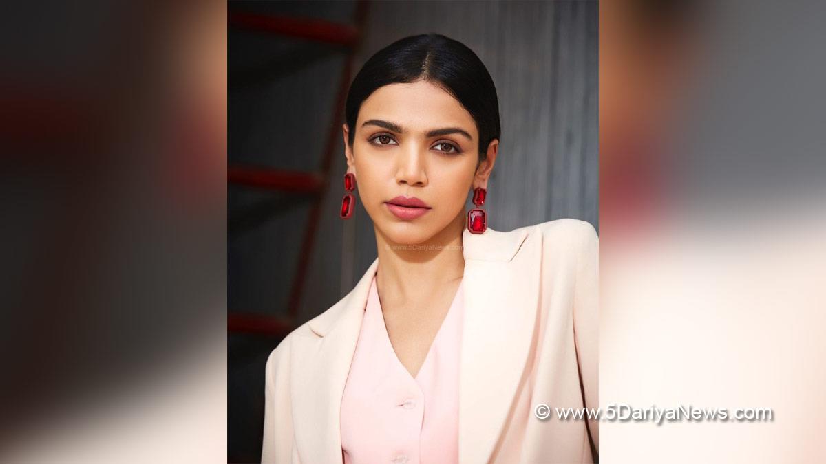 Bollywood, Entertainment, Mumbai, Actor, Actress, Cinema, Hindi Films, Movie, Mumbai News, Heroine, Shriya Pilgaonkar