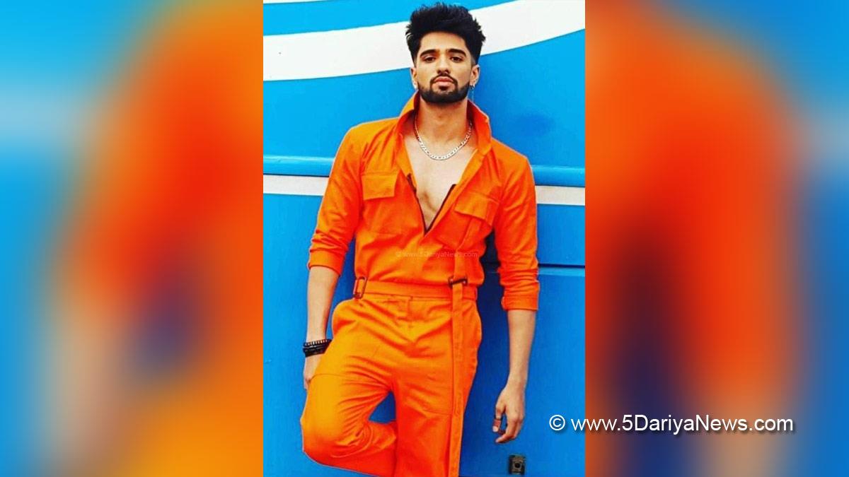 OTT, Entertainment, Mumbai, Actress, Actor, Mumbai News, Zeeshan Khan, Lock Upp, Azma Fallah,  ALTBalaji, MX Player