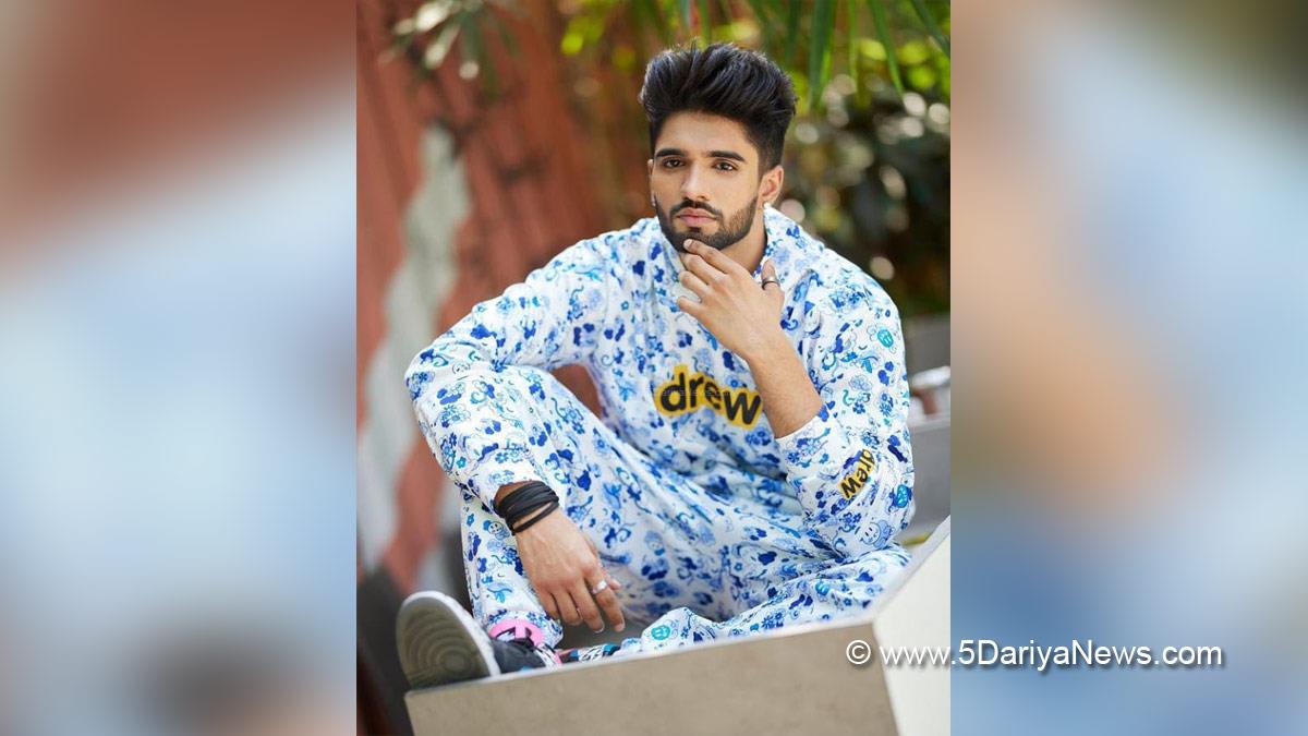 OTT, Entertainment, Mumbai, Actress, Actor, Mumbai News, Zeeshan Khan,  Azma Fallah, Lock Upp