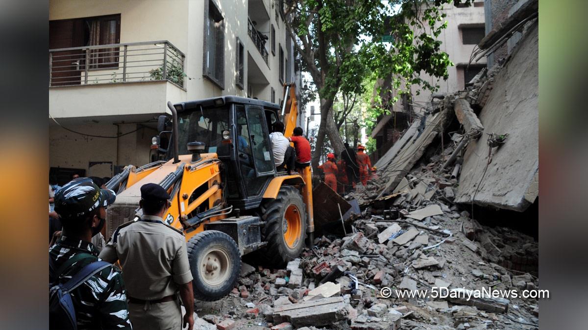 Hadsa, New Delhi, Collapse, House Collapse, Accident, Delhi Fire Service