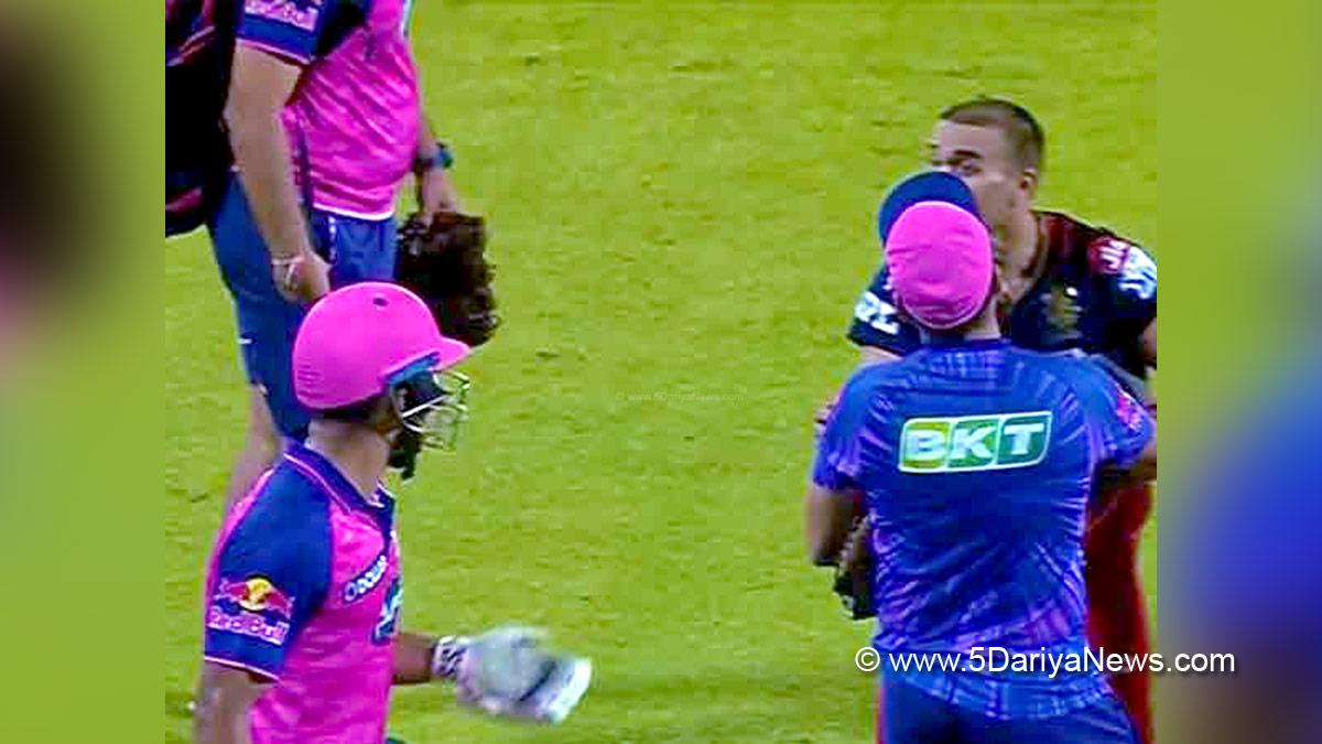 Sports News, Cricket, Cricketer, Player, Bowler, Batsman, Indian Premier League, IPL, IPL 2022, #IPL2022, Riyan Parag, Harshal Patel, Rajasthan Royals, Royal Challengers Banglore