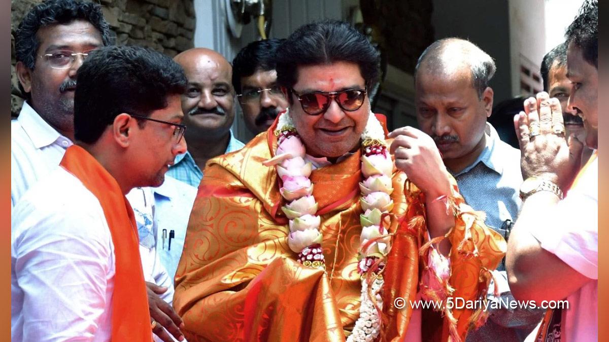 Raj Thackeray , President , Maharashtra Navnirman Sena , Shiv Sena , Udhav Thackrey , Loudspeaker Case , Loudspeaker Row