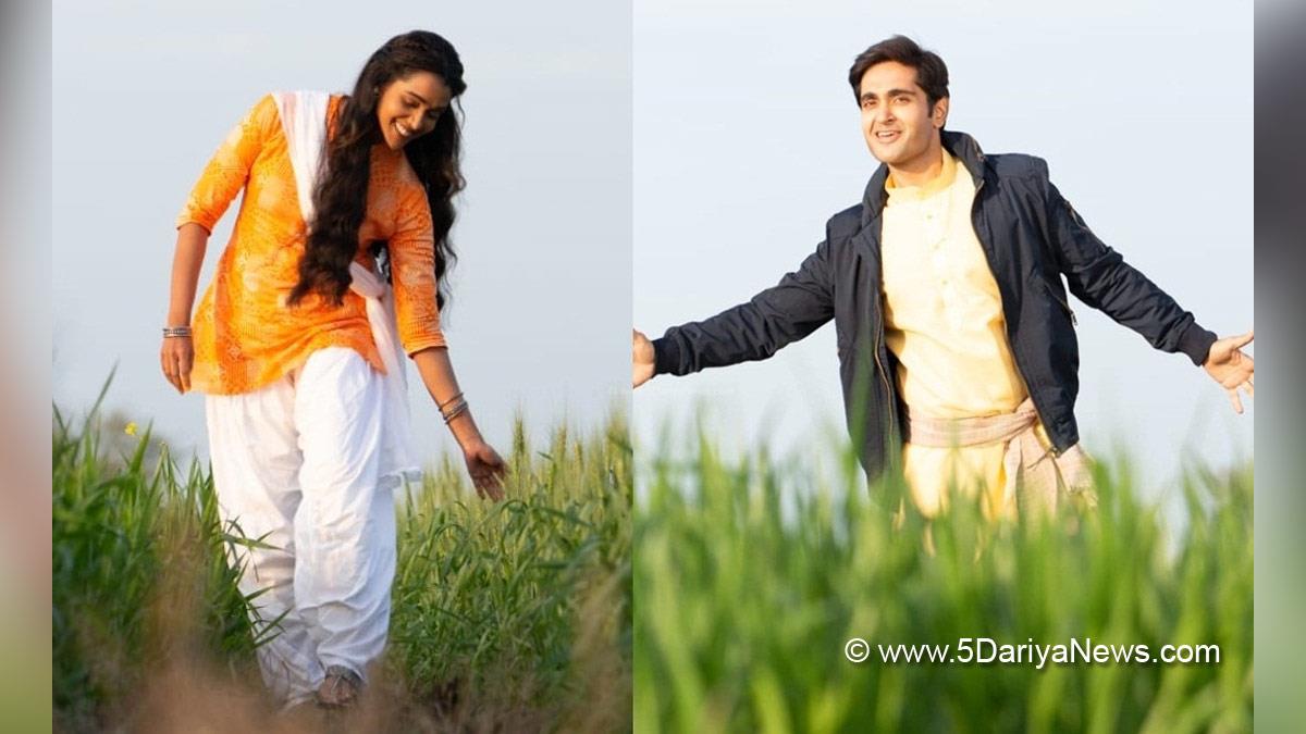 Bollywood, Review, Faraz Haider, Divyendu Sharma, Anupriya Goenka, Anant Vidhaat, Inaamulhaq, Rutuja Shinde, Rajesh Sharma, Brijendra Kala, Atul Srivastava, Farrukh Jaffar, Annu Kapoor, Mere Desh Ki Dharti