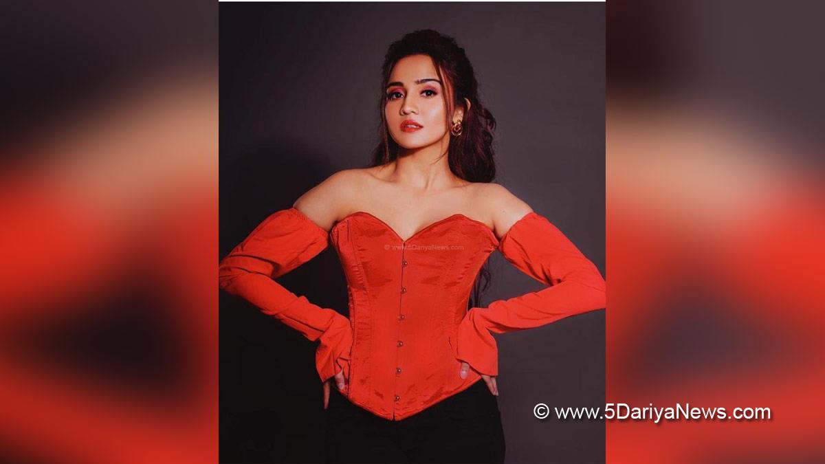 TV, Television, Entertainment, Mumbai, Actor, Actress, Mumbai News, Meet, Ashi Singh